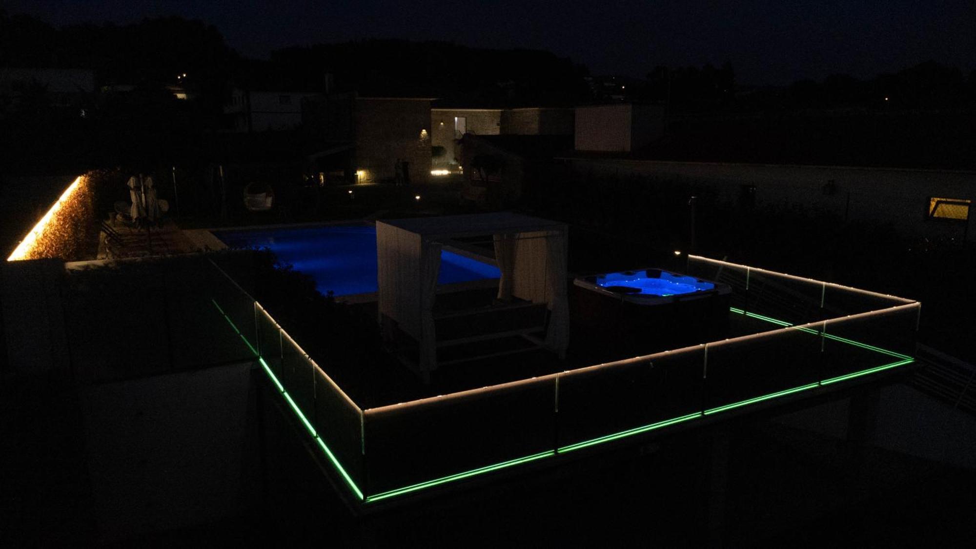 Villa Moura - Pool & Jacuzzi Povoa de Lanhoso Exterior photo